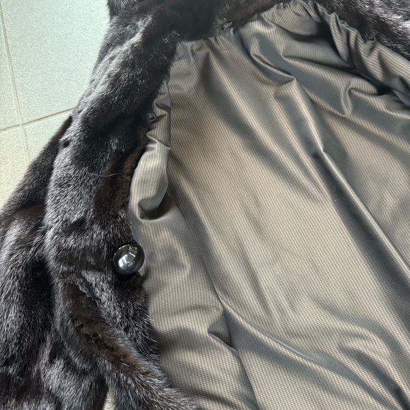 Luxurious Full‑Length Dark Brown Mink Coat with Hood • Size ML • Glamour Vintage - Picture 6 of 10